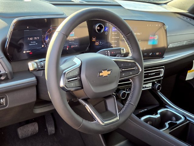 2027 Chevrolet Traverse LT - Photo 11