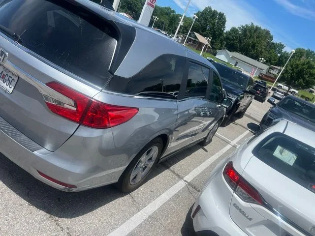 Used 2019 Silver Honda EX-L image 7