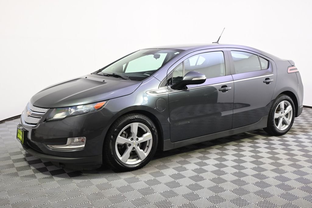 Used 2013 Cyber Gray Metallic Chevrolet Base image 2