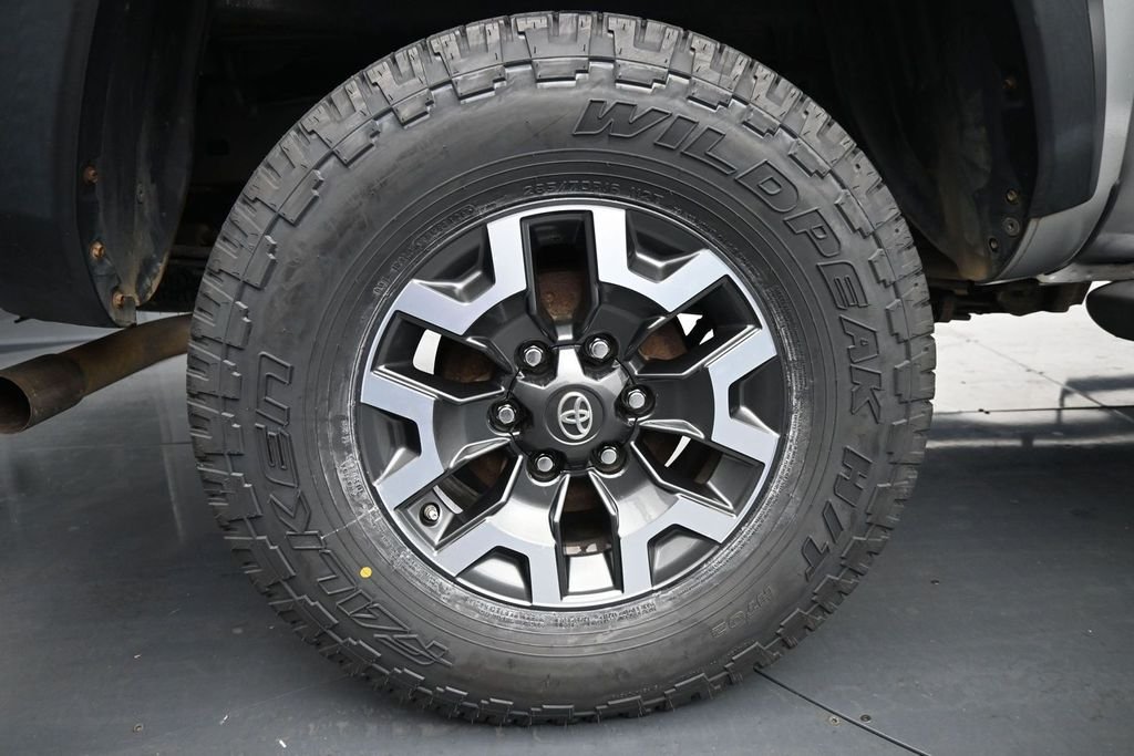 Used 2019 Silver Toyota TRD Off-Road image 10