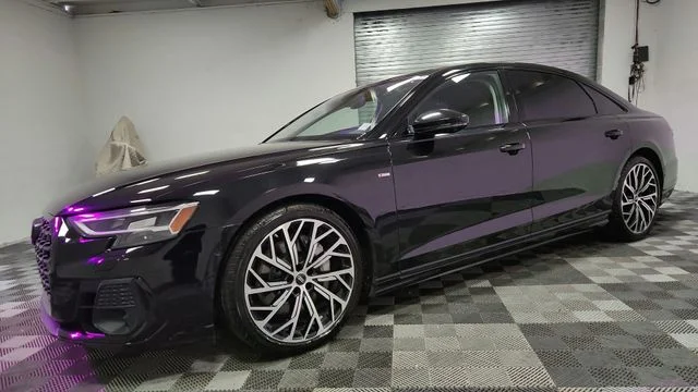 Used 2022 Black Audi L 55 image 4