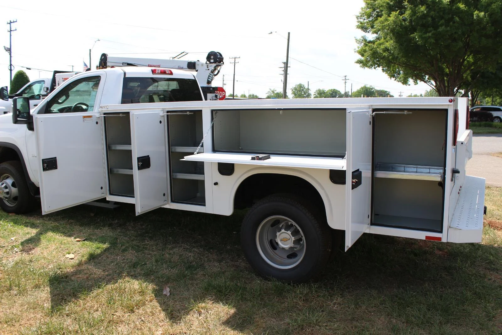 New 2025 Summit White Chevrolet Work Truck image 10