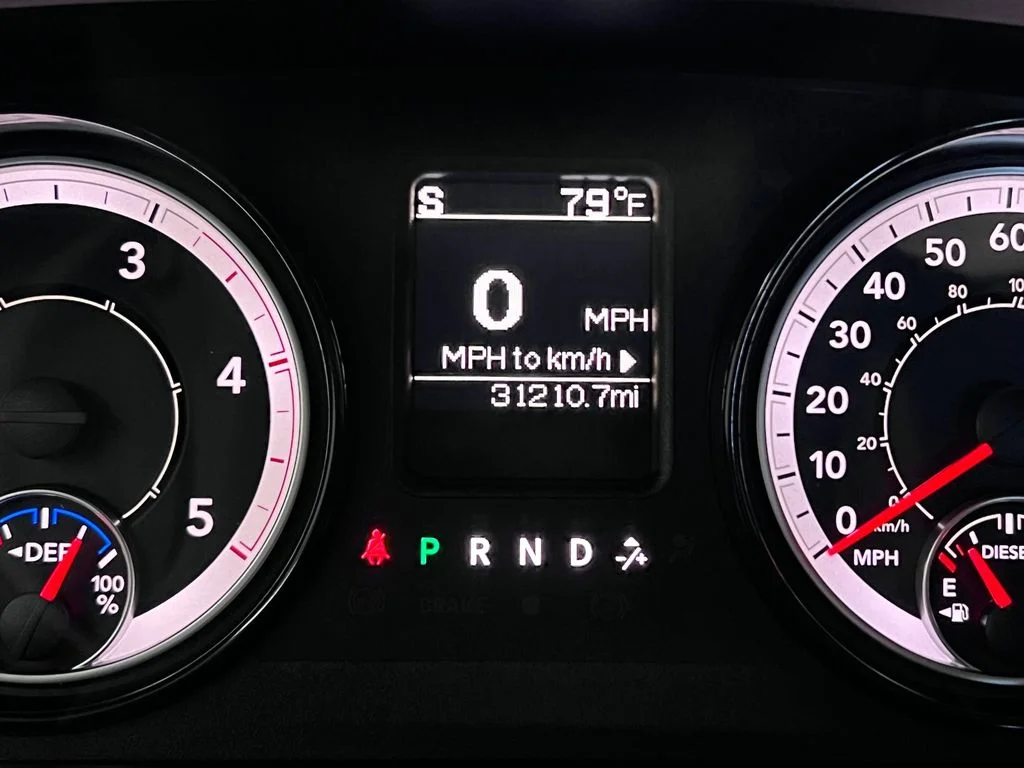 Used 2018 Delmonico Red Pearlcoat Ram Big Horn image 20