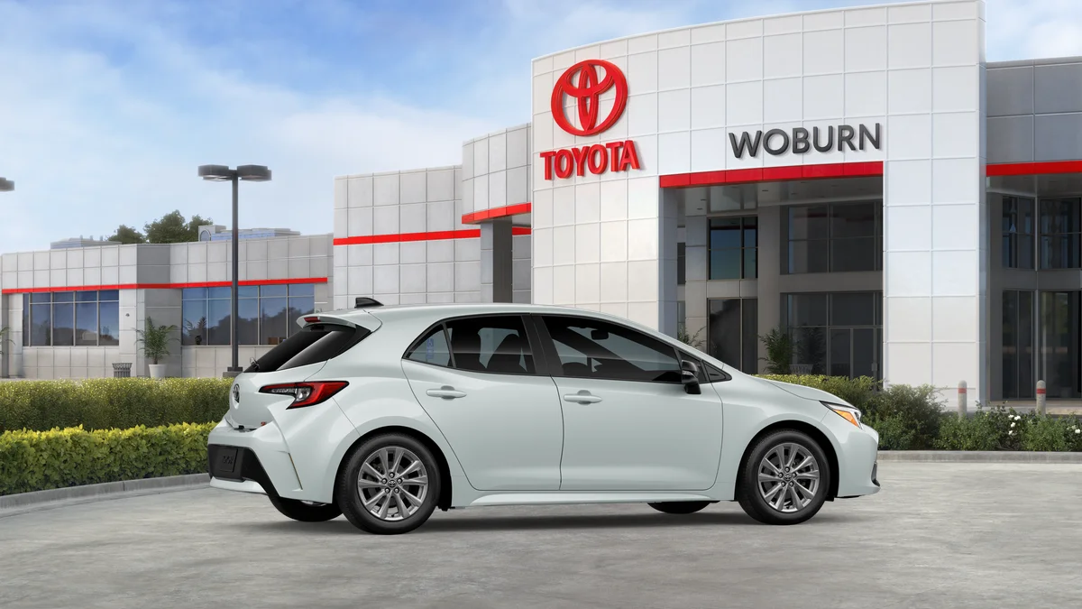 New 2026 Wind Chill Pearl Toyota SE image 12