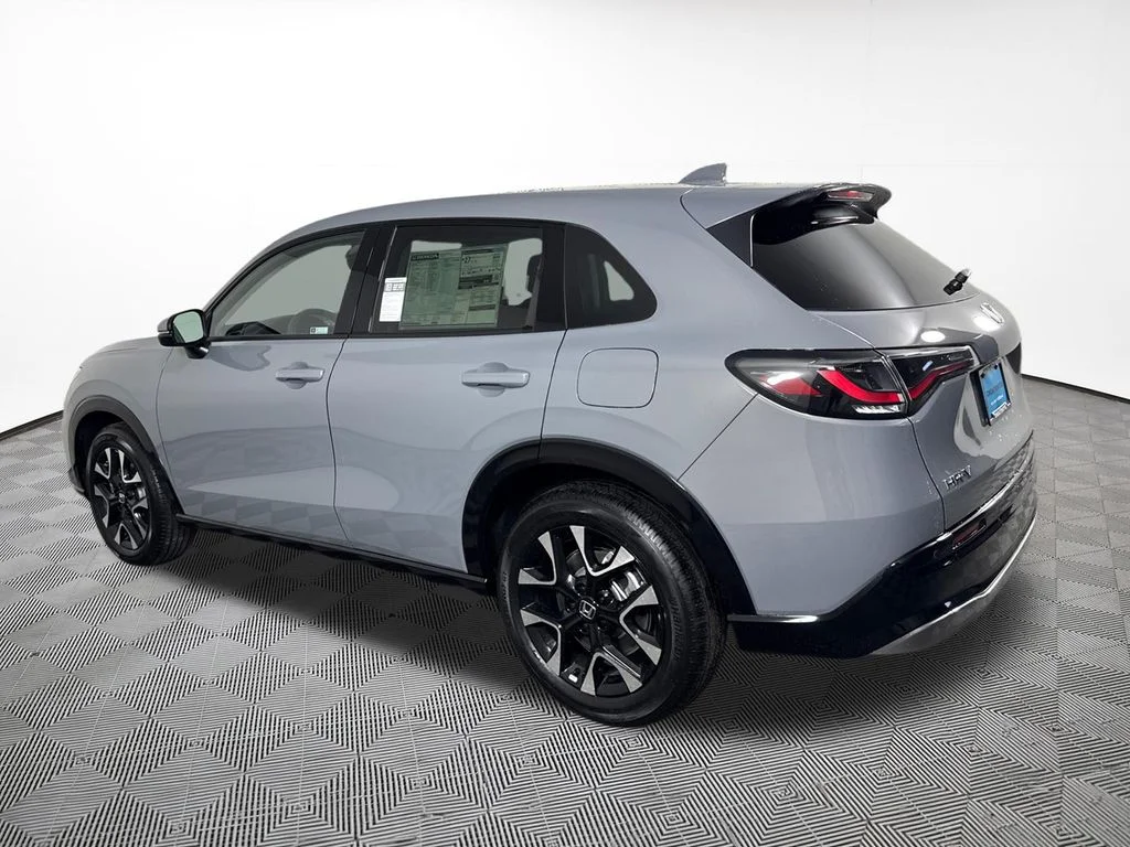 2027 Honda HR-V EX-L - Photo 12