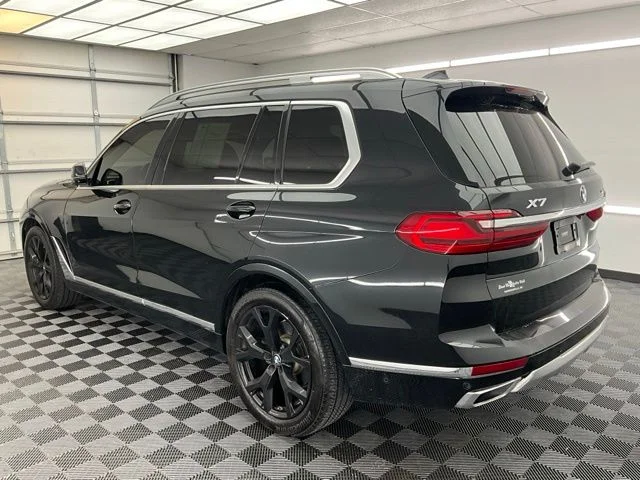 Used 2019 Black BMW xDrive40i image 20