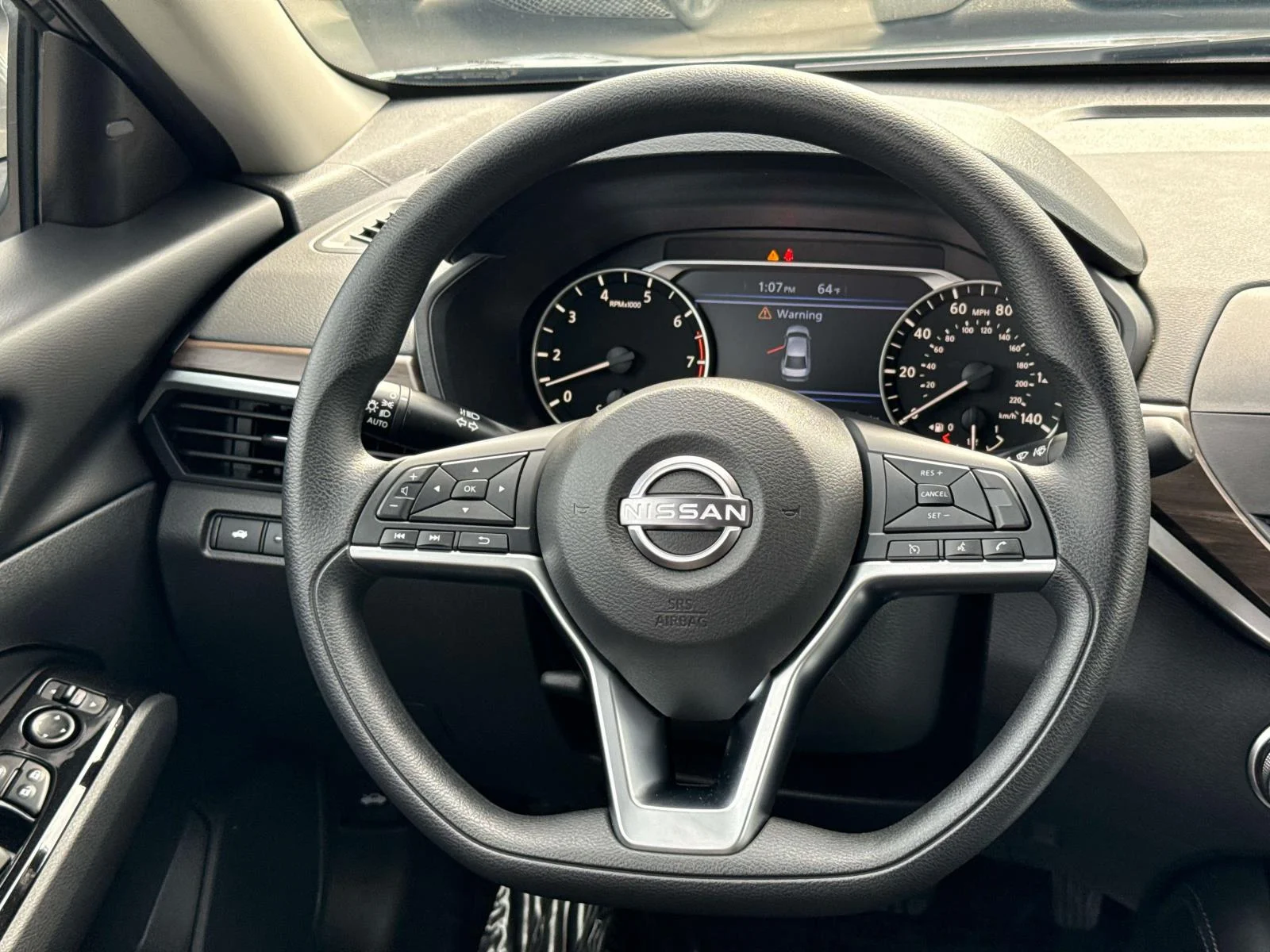 2023 Nissan Altima SV - Photo 14