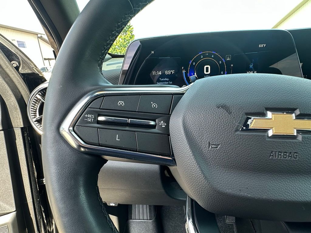 Used 2025 Black Chevrolet LT image 35