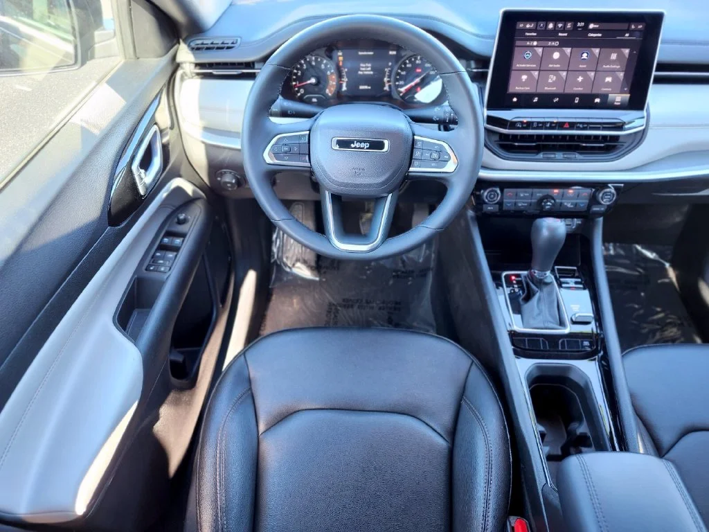 Used 2024 Black Jeep Limited image 13