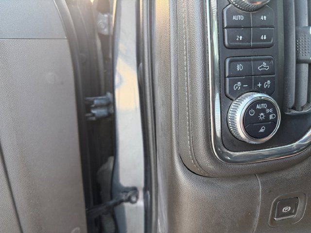 Used 2022 DARK SKY METALLIC GMC Denali image 12