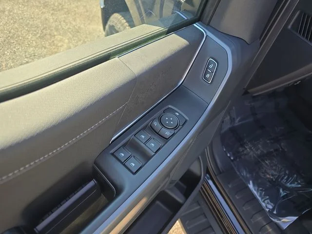 New 2026 Agate Black Metallic Ford XLT image 19