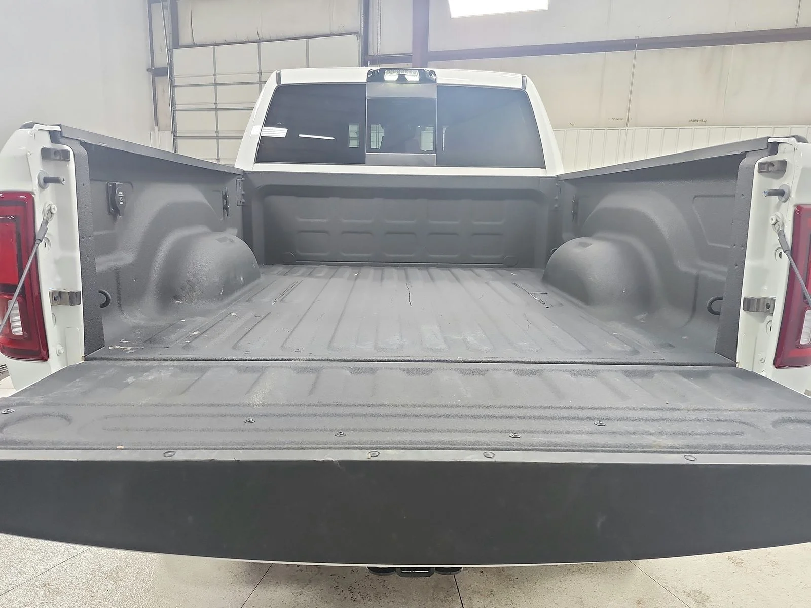 Used 2025 White Ram Laramie image 47
