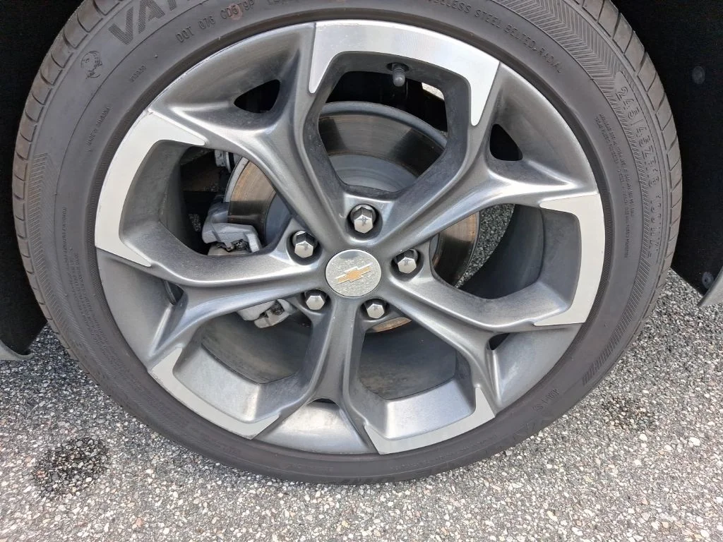 Used 2024 Gray Chevrolet LT image 12