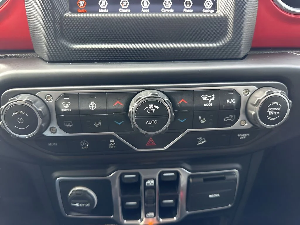 Used 2020 Gray Jeep Unlimited Rubicon image 17