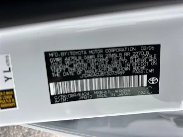 Certified Used 2026 WIND CHILL PEARL Toyota  image 30