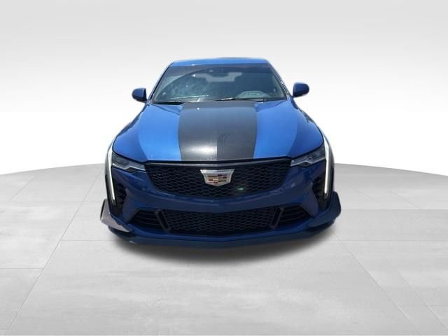 Used 2022  Cadillac V-Series image 10