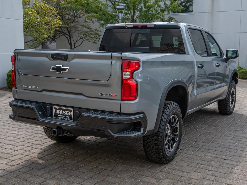 Used 2024 Sterling Gray Metallic Chevrolet ZR2 image 10