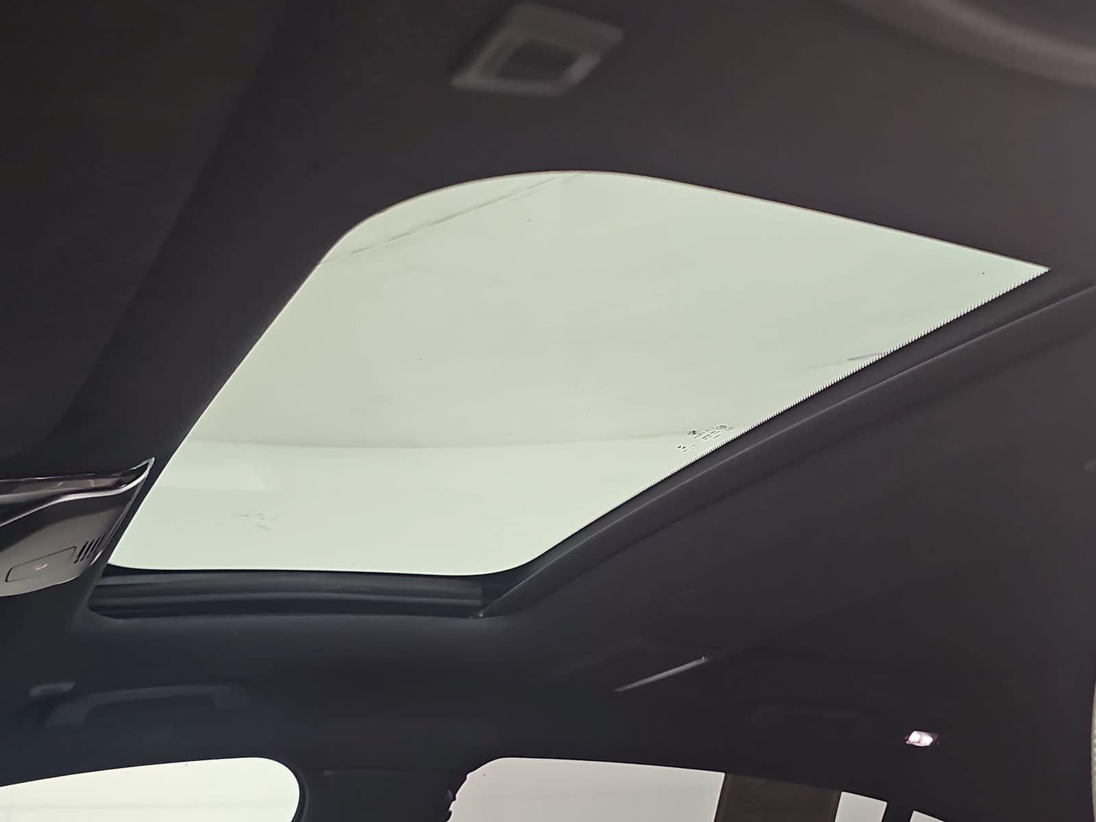 Used 2021 Gray BMW 740i image 30