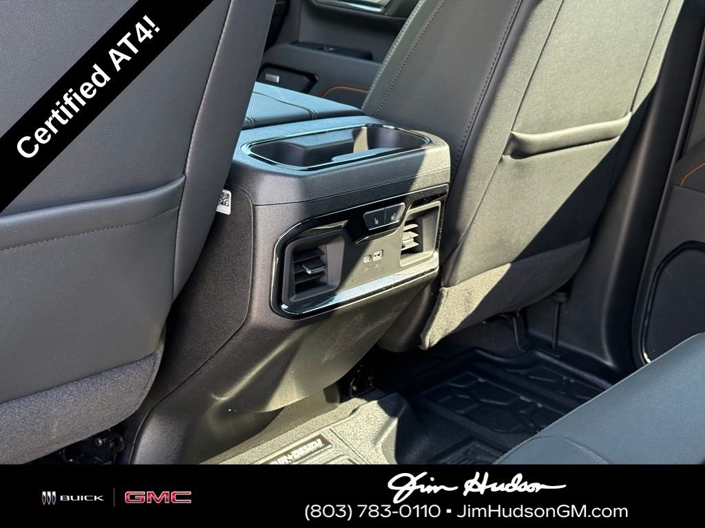 Used 2025 White GMC AT4 image 27
