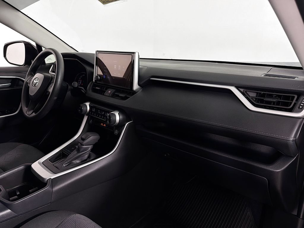 Used 2025 Midnight Black Metallic Toyota XLE image 28