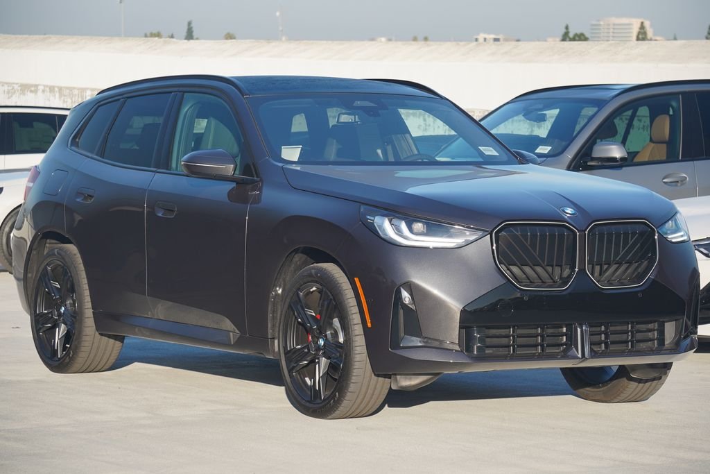 Used 2026 Dark Graphite BMW 30 xDrive image 3