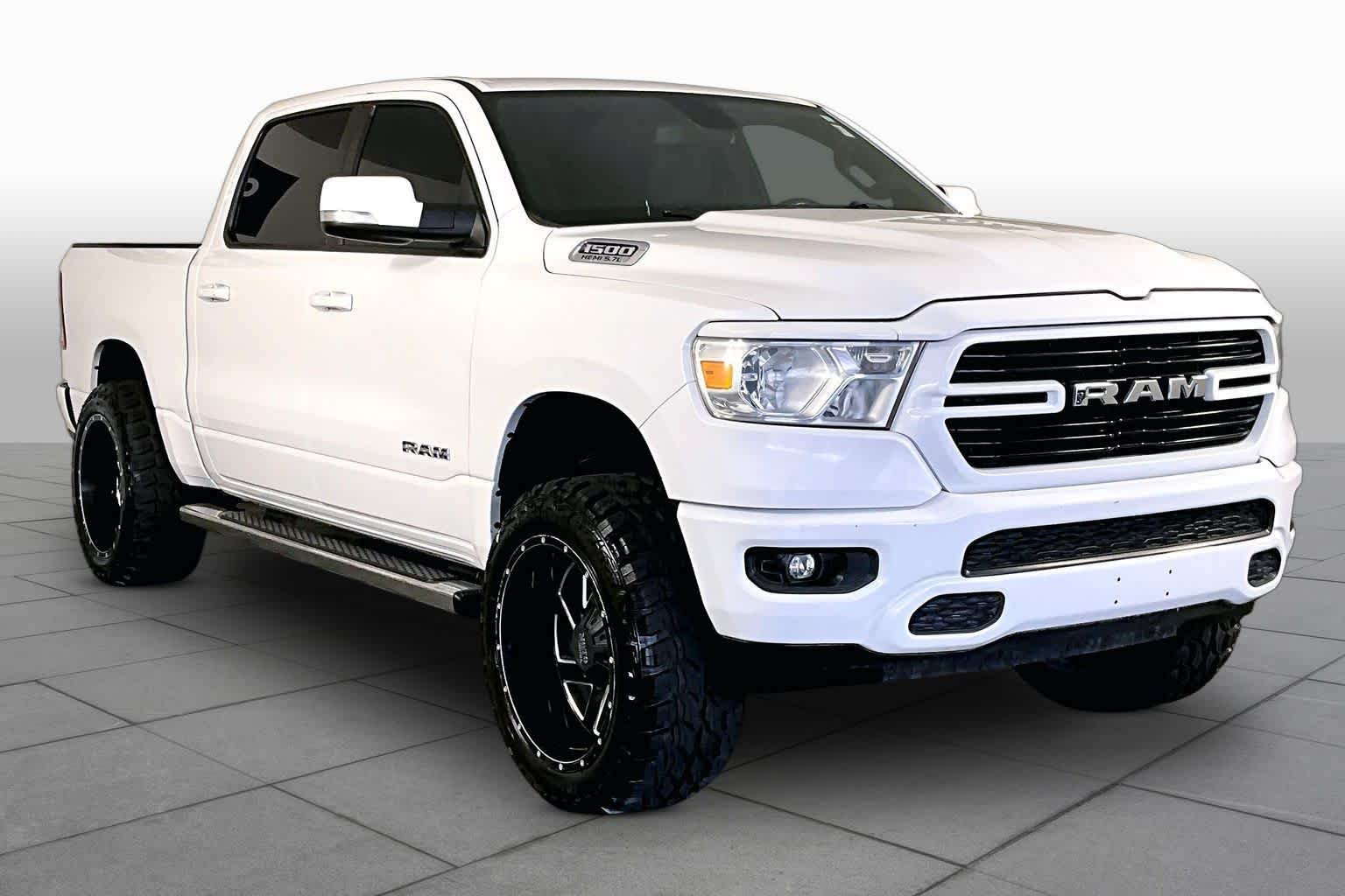 Used 2019 Bright White Clear Coat Ram Big Horn/Lone Star image 3