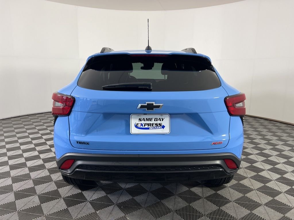 Used 2024 Blue Chevrolet 2RS image 25