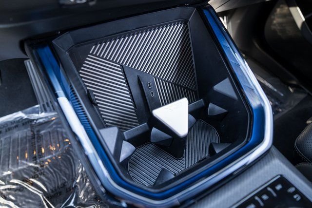 2025 BMW X3 30 - Photo 26