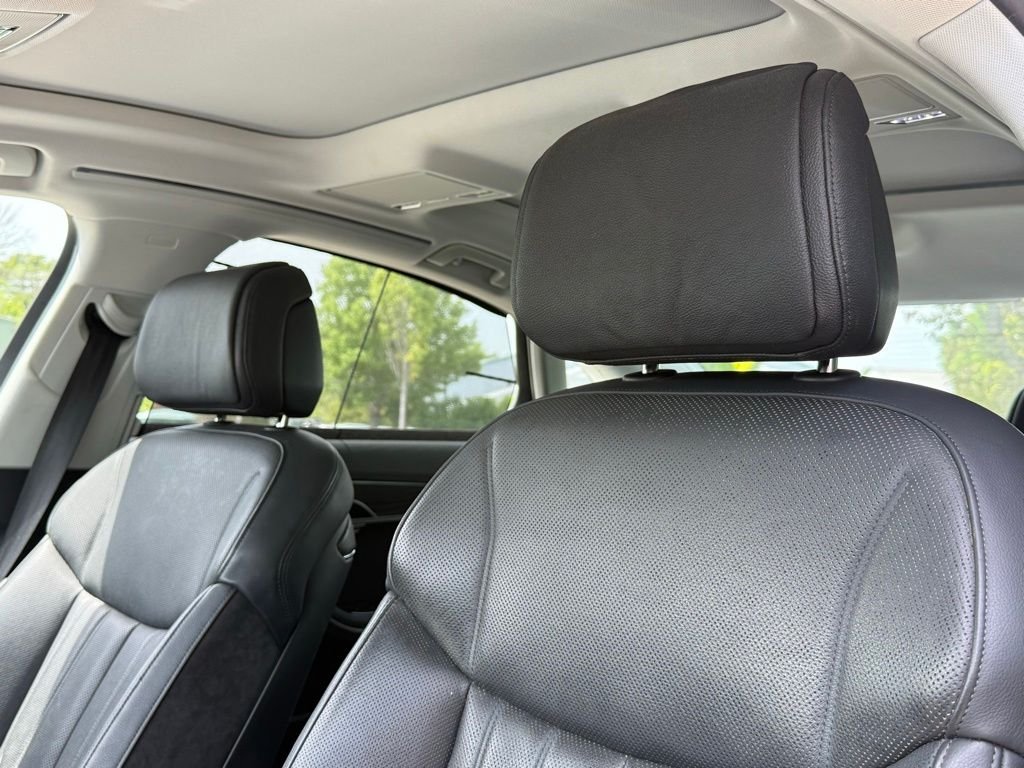 Used 2019 Black Audi L 55 image 28