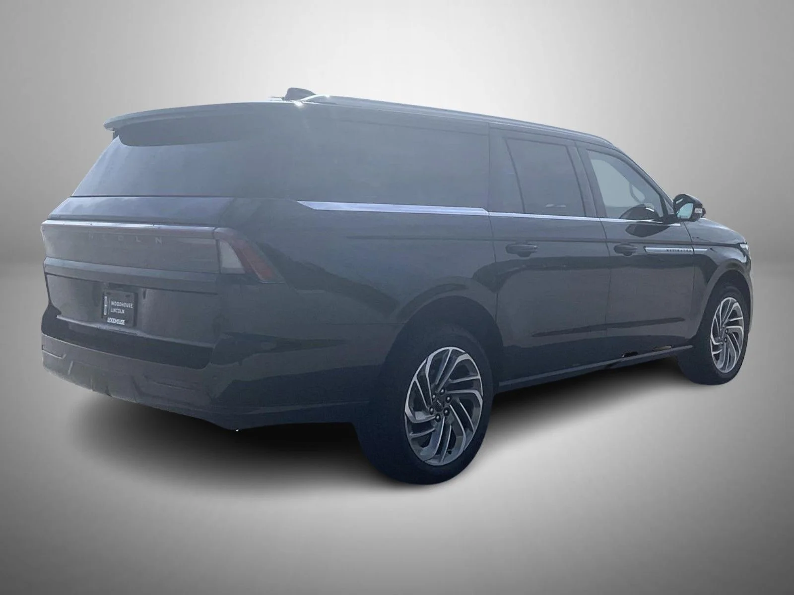 New 2026 Black Lincoln Reserve image 5
