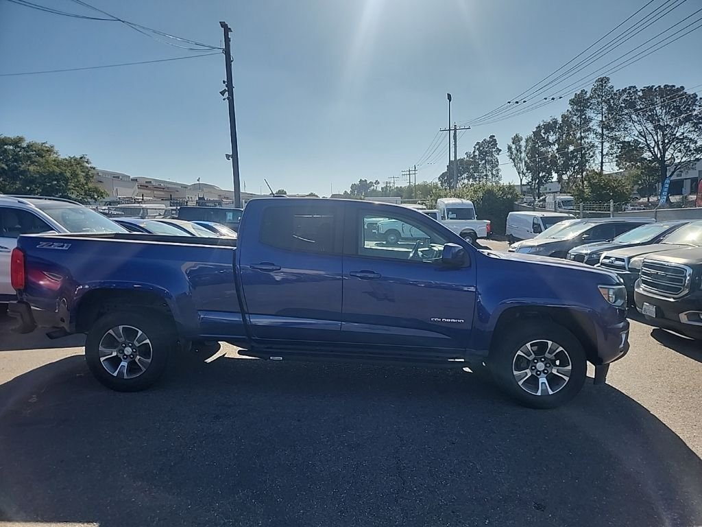 Used 2016 Laser Blue Chevrolet Z71 image 17