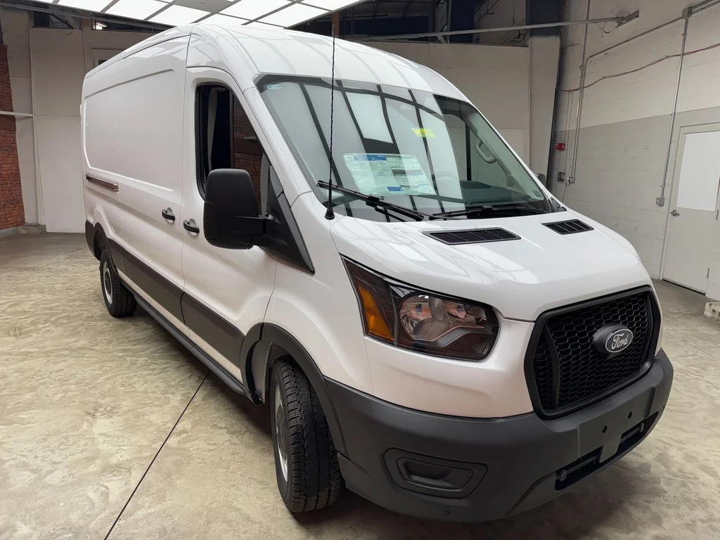 New 2026 Oxford White Ford Cargo Van image 6