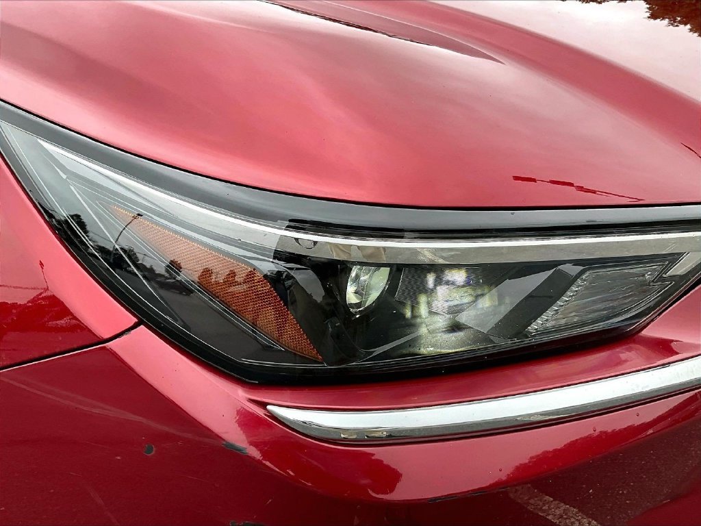 Used 2025 Red Toyota XLE image 34