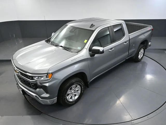 Used 2023 Gray Chevrolet LT image 47