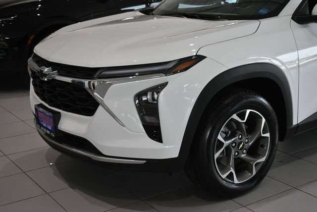 New 2026 Summit White Chevrolet LT image 2