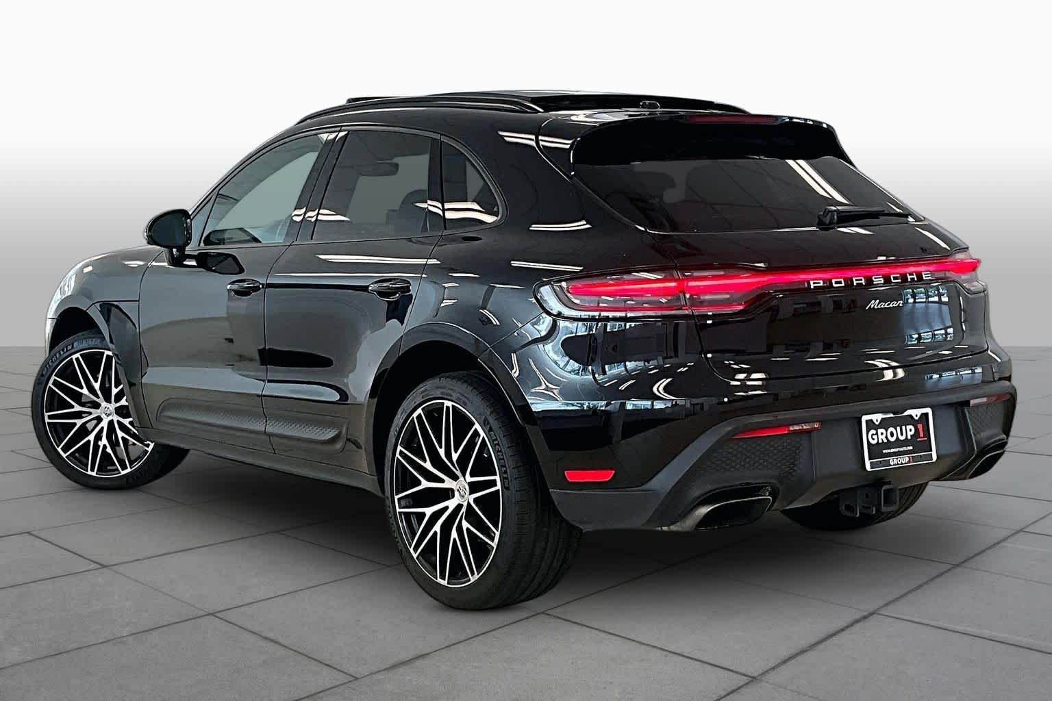 Used 2022 Black Porsche  image 10