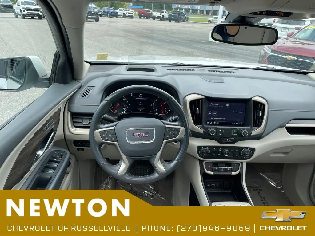 Used 2022 White Frost GMC Denali image 19