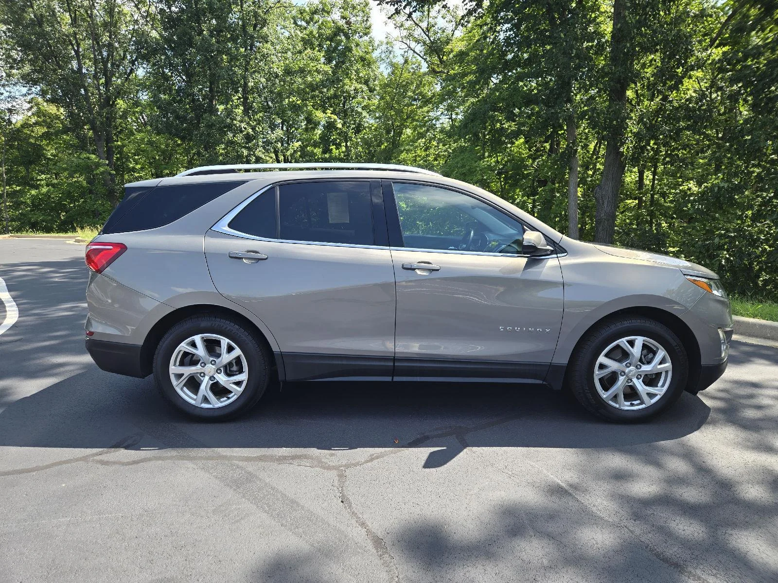 Used 2018 Pepperdust Metallic Chevrolet LT image 2