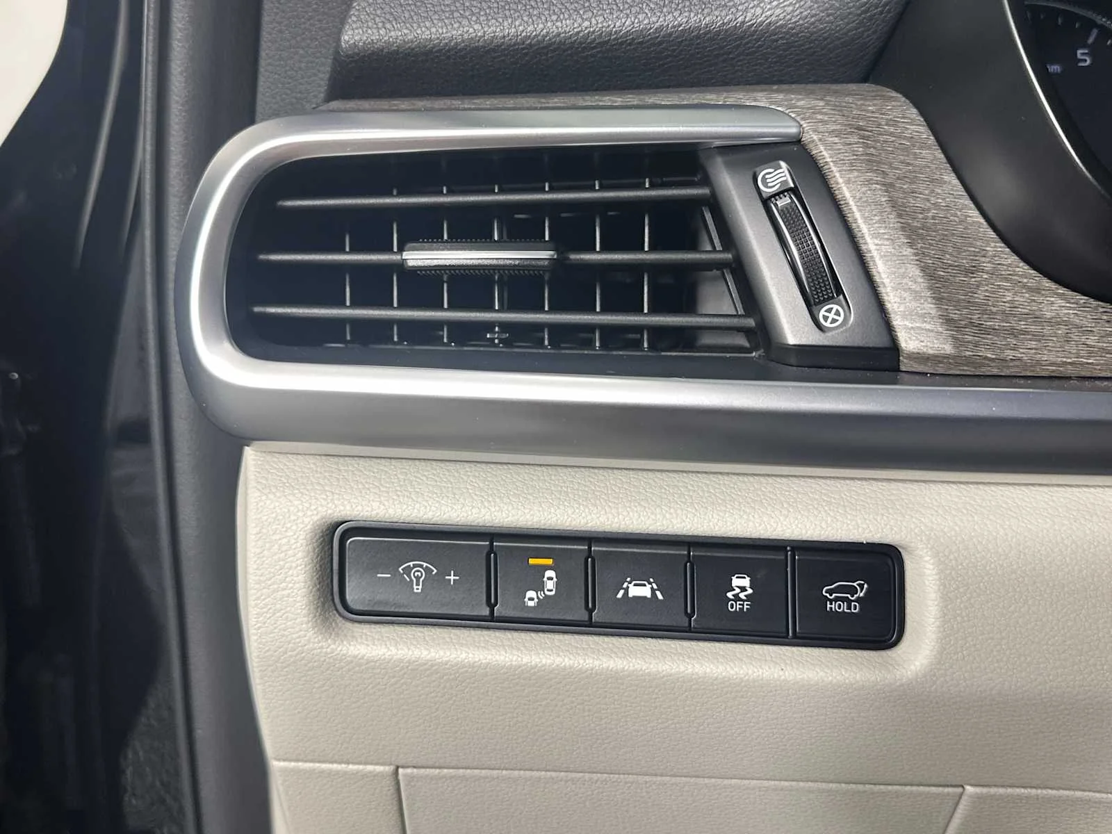 Certified Used 2020 Ebony Black Kia EX image 26