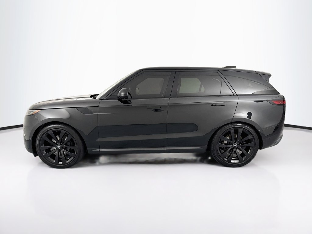 Used 2024 Black Land Rover SE image 8