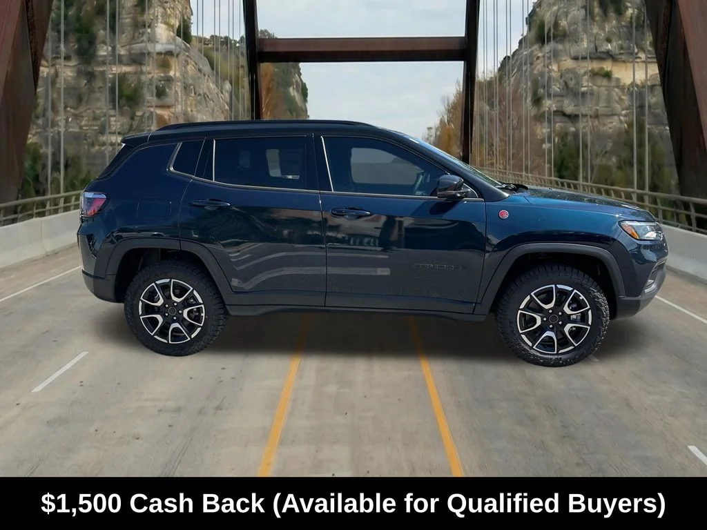New 2026 Fathom Blue Pearl-Coat Exterior Paint Jeep Trailhawk image 11