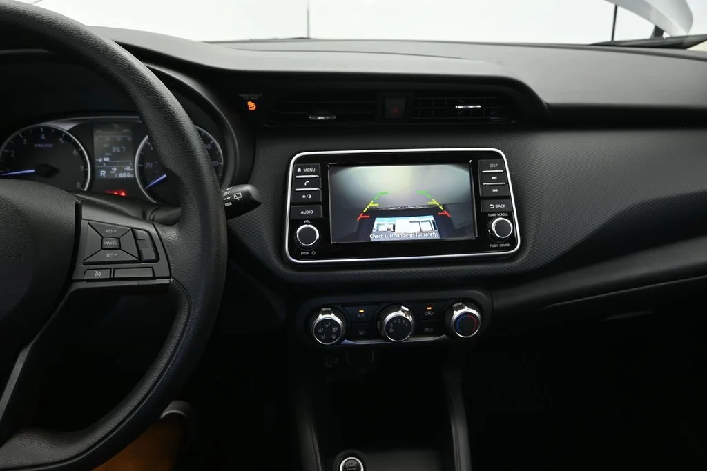Certified Used 2025 Gun Metallic Nissan S image 31