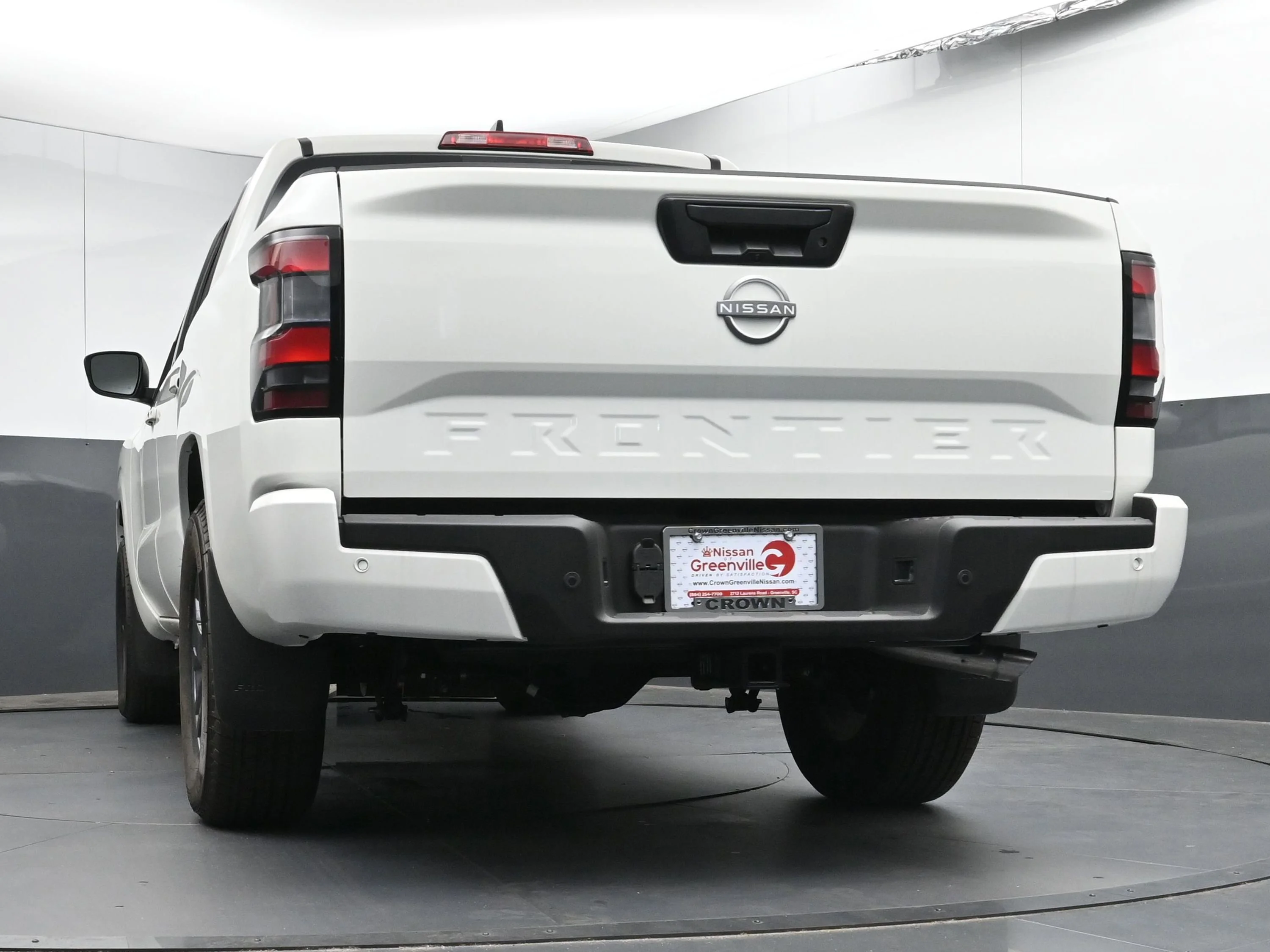 New 2025 Glacier White Nissan Crew Cab SV image 24