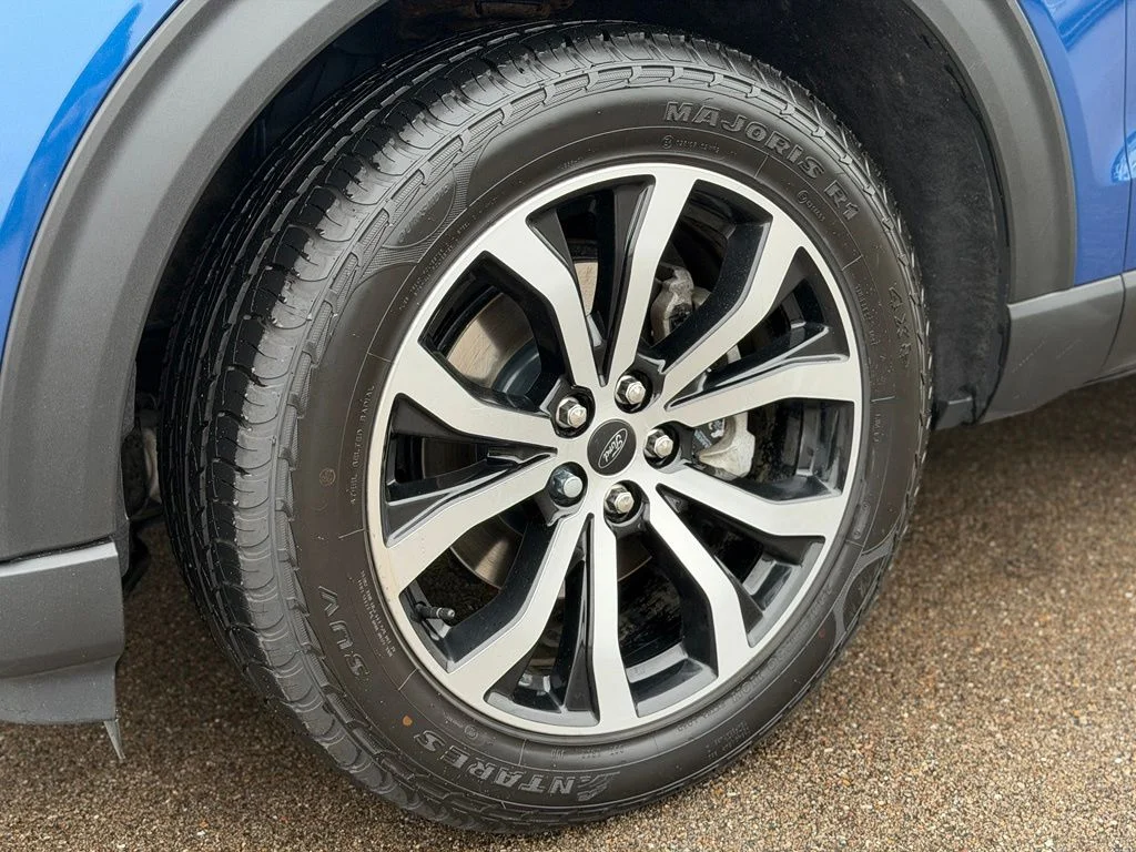 Used 2022 Blue Ford ST-Line image 26
