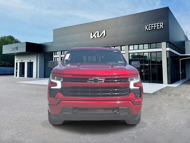 Used 2023 Red Chevrolet RST image 3