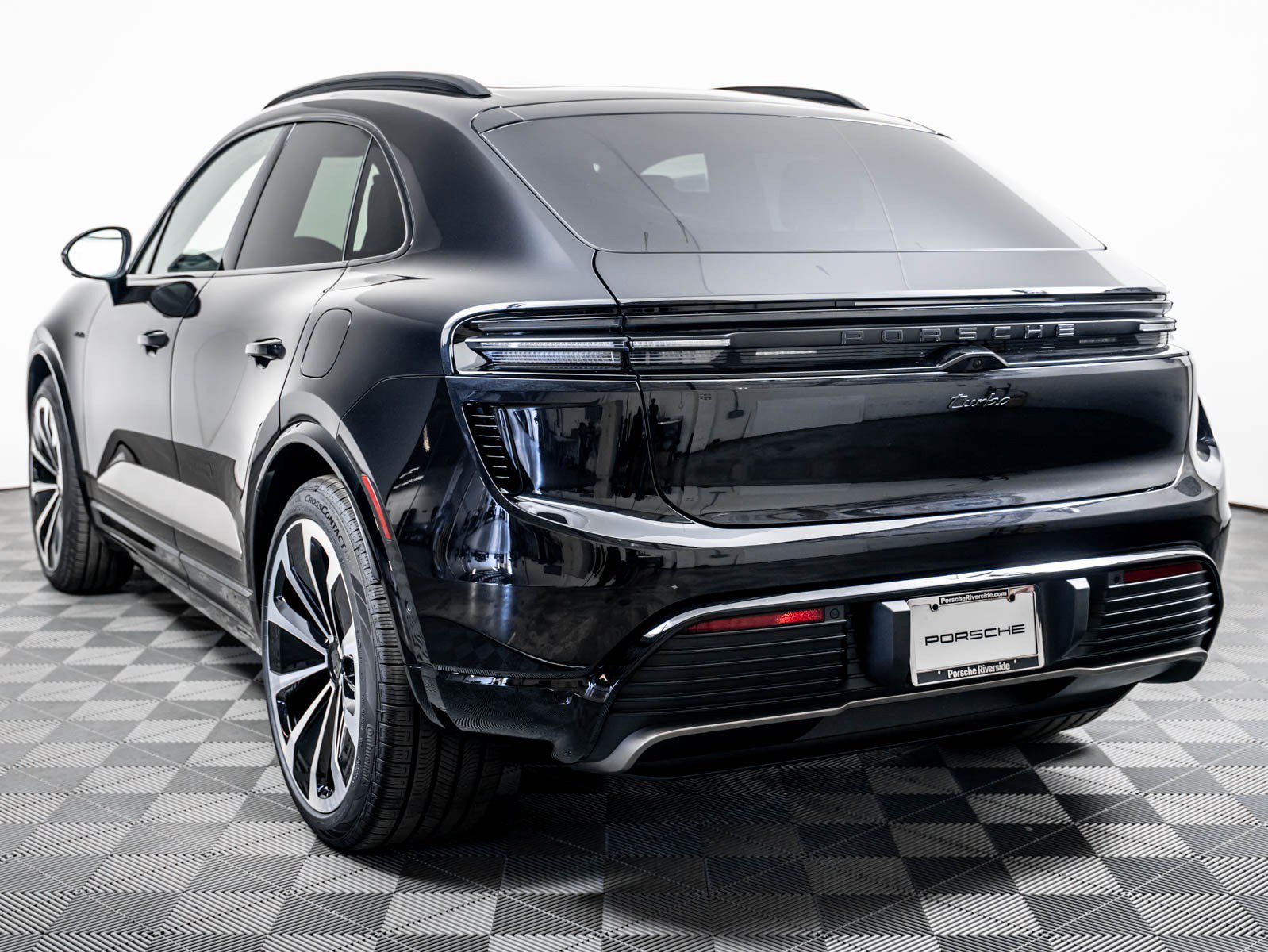 New JET BLACK 2026 Porsche Macan in Riverside, CA | VIN