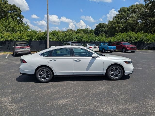 Certified Used 2024 Platinum White Pearl Honda EX image 6