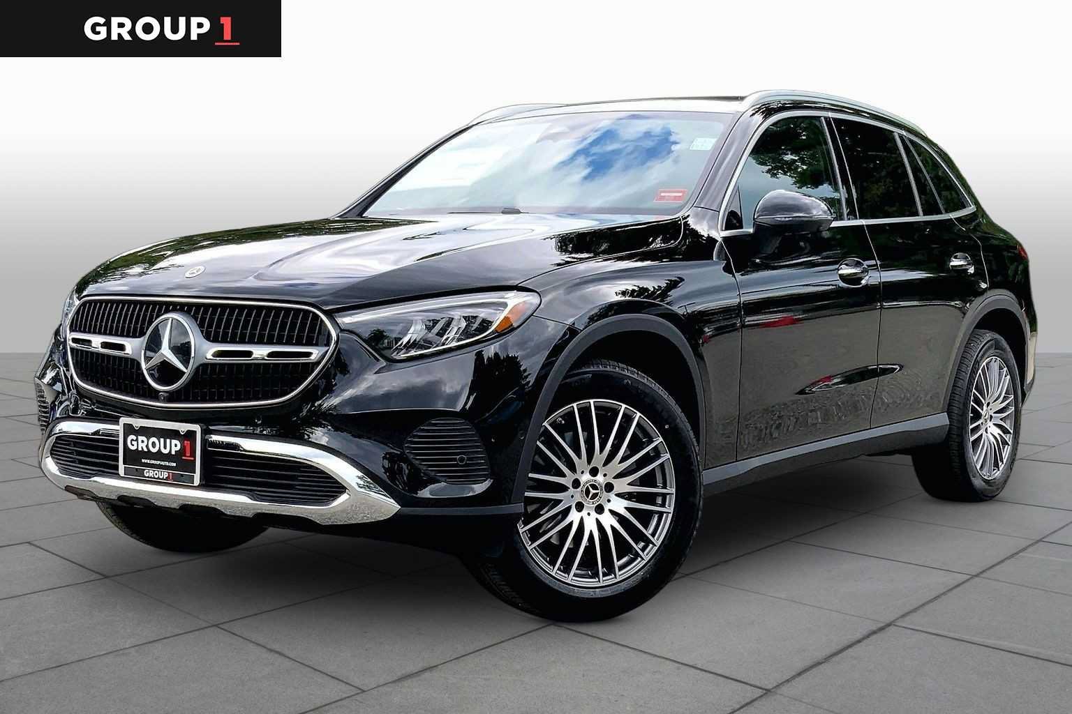 2027 Mercedes-Benz GLC Base