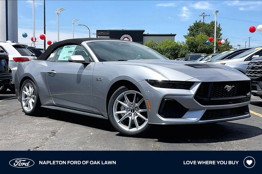 2026 Ford Mustang GT Premium Convertible's photo