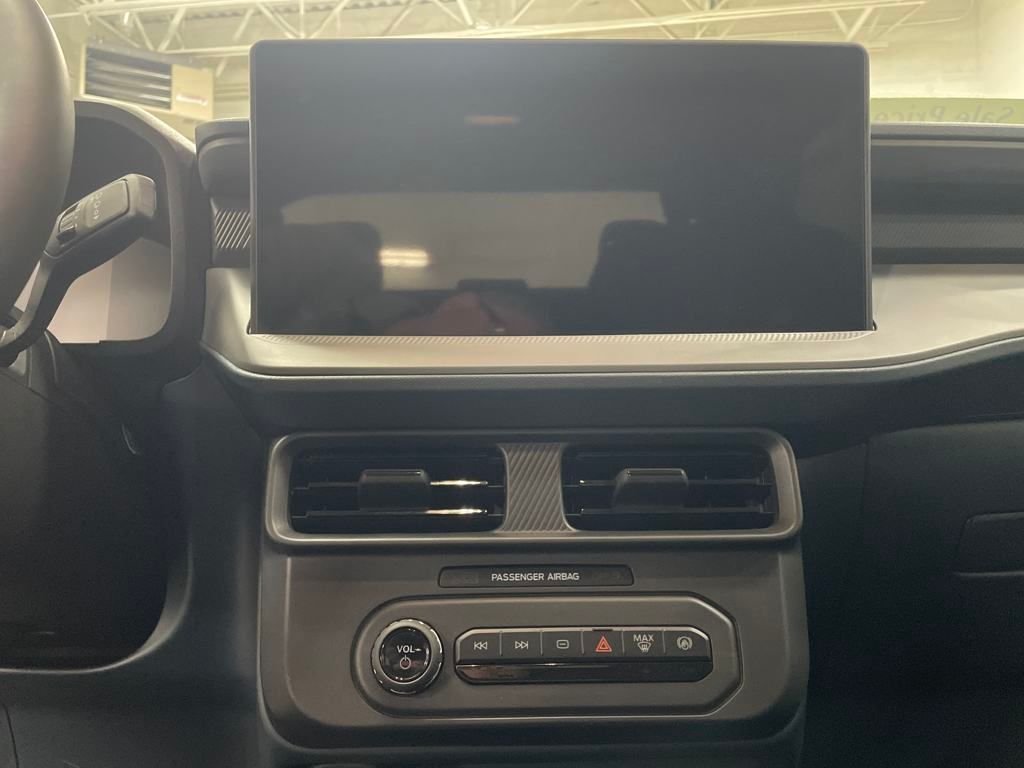 2025 Ford Maverick XLT - Photo 21
